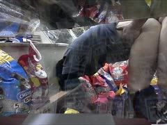 Heimlicher Fick im Supermarkt versteckt gefilmt